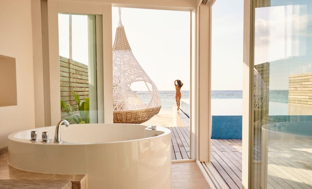 TLC - LSAA - villa - Maldives